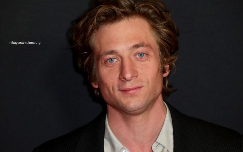 Jeremy Allen White Net Worth